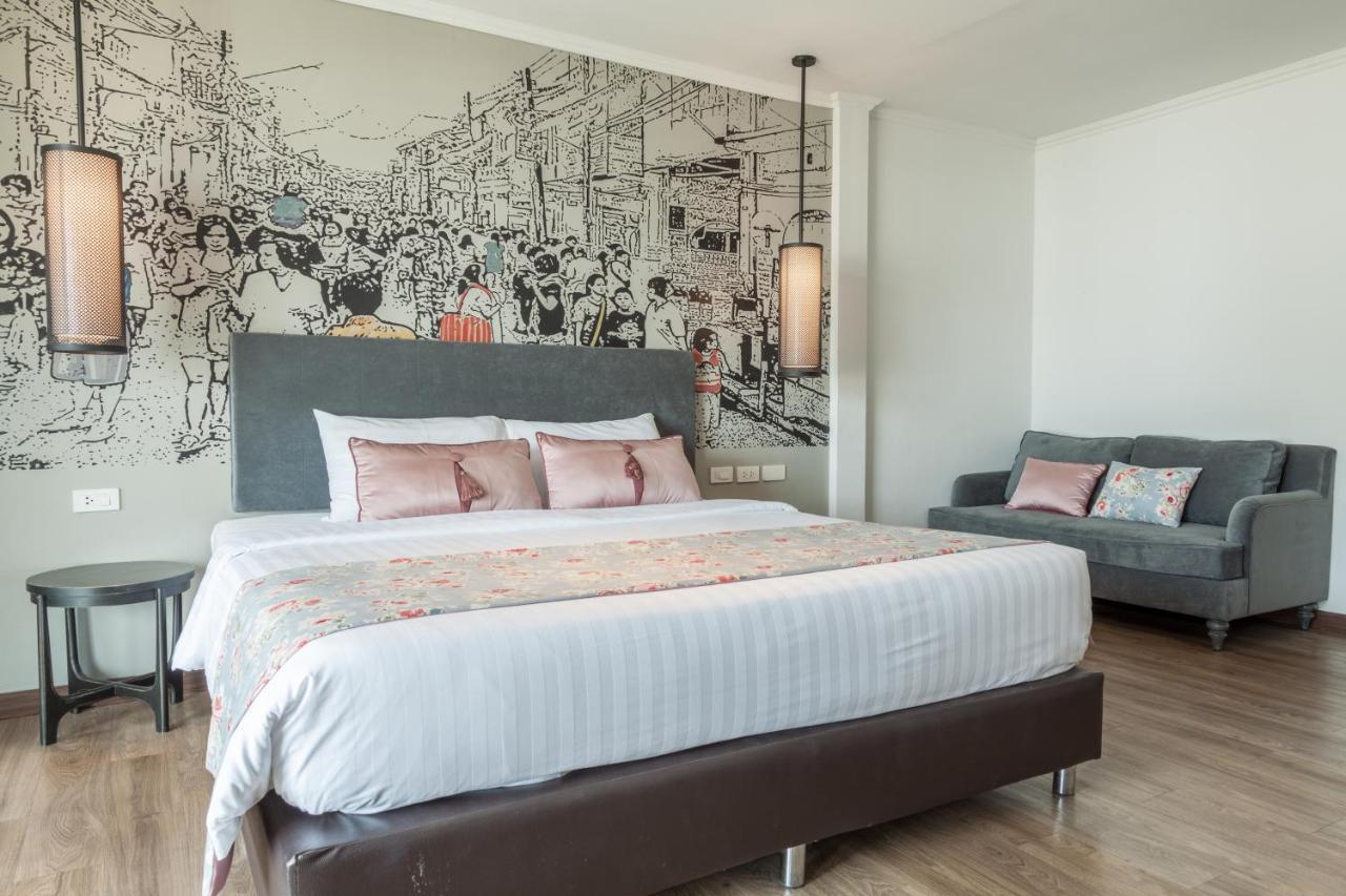 Ang Mor Lao Hotel (Adults Only) Phuket Buitenkant foto