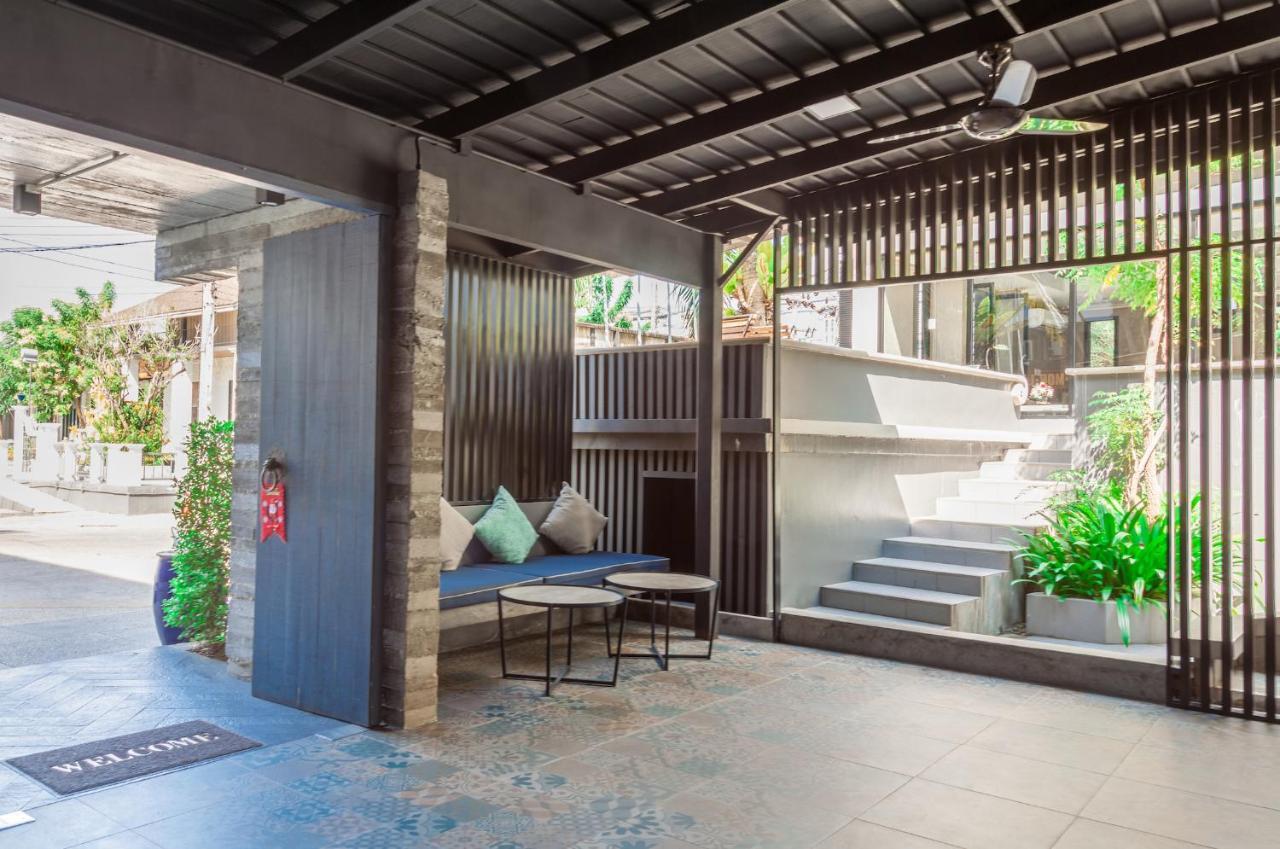 Ang Mor Lao Hotel (Adults Only) Phuket Buitenkant foto